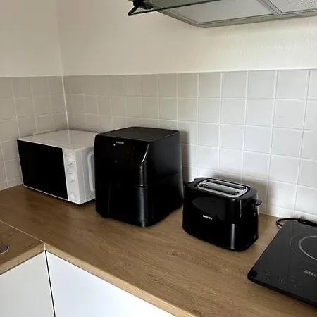 2-Zimmer-Wohnung Mit Balkon & Guter Anbindung In Aschaffenburg Buitenkant foto