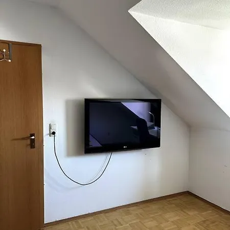 2-Zimmer-Wohnung Mit Balkon & Guter Anbindung In Aschaffenburg Buitenkant foto