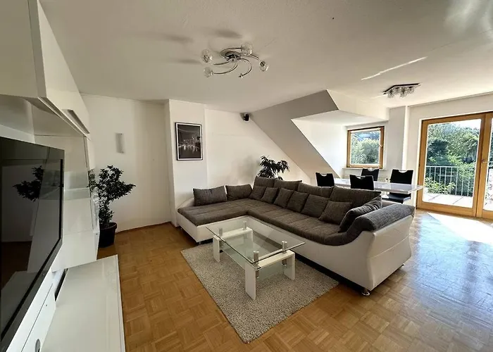 2-Zimmer-Wohnung Mit Balkon & Guter Anbindung In Aschaffenburg